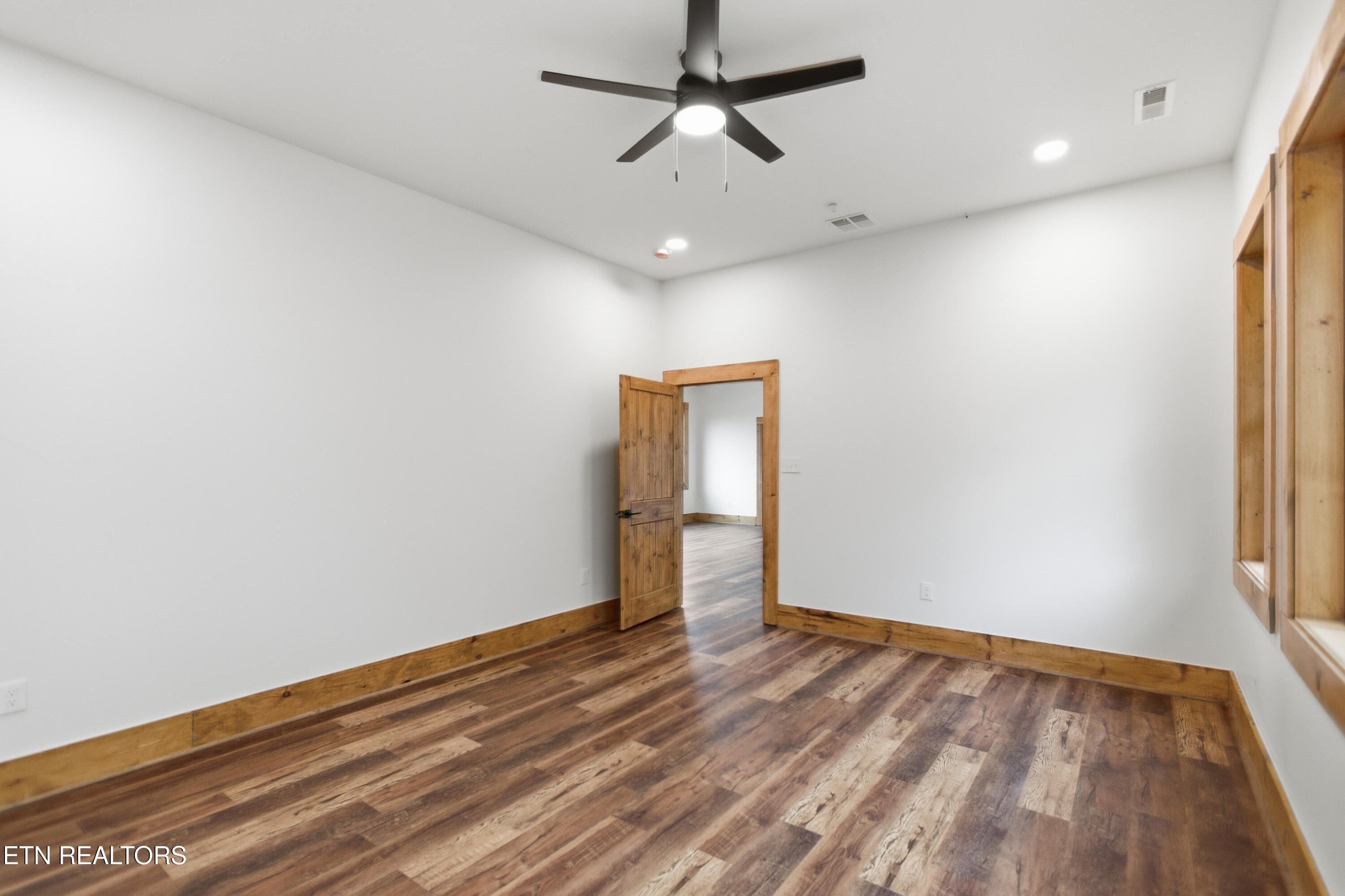 1950 Spurling Road Sevierville, TN 37862 - Photo 31 of 49 079_4M6A4128