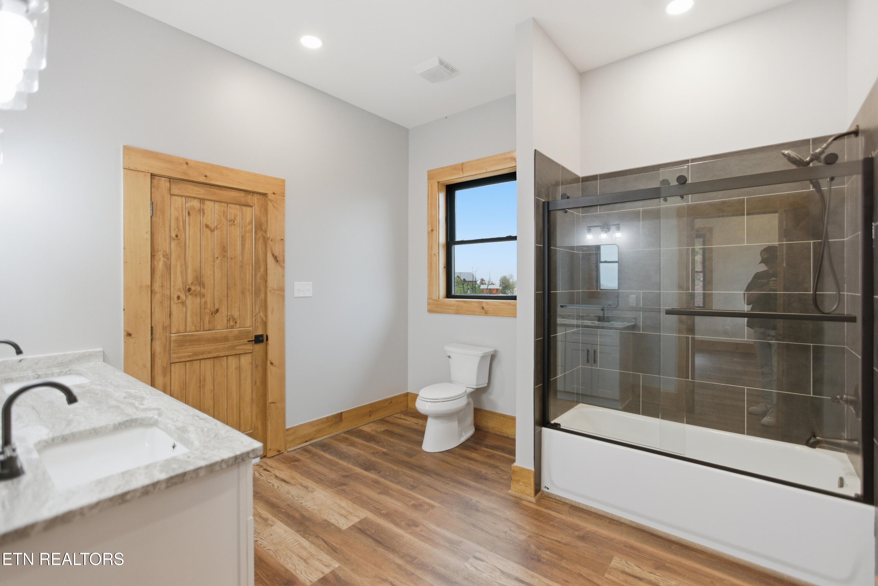 1950 Spurling Road Sevierville, TN 37862 - Photo 40 of 49 095_4M6A4073