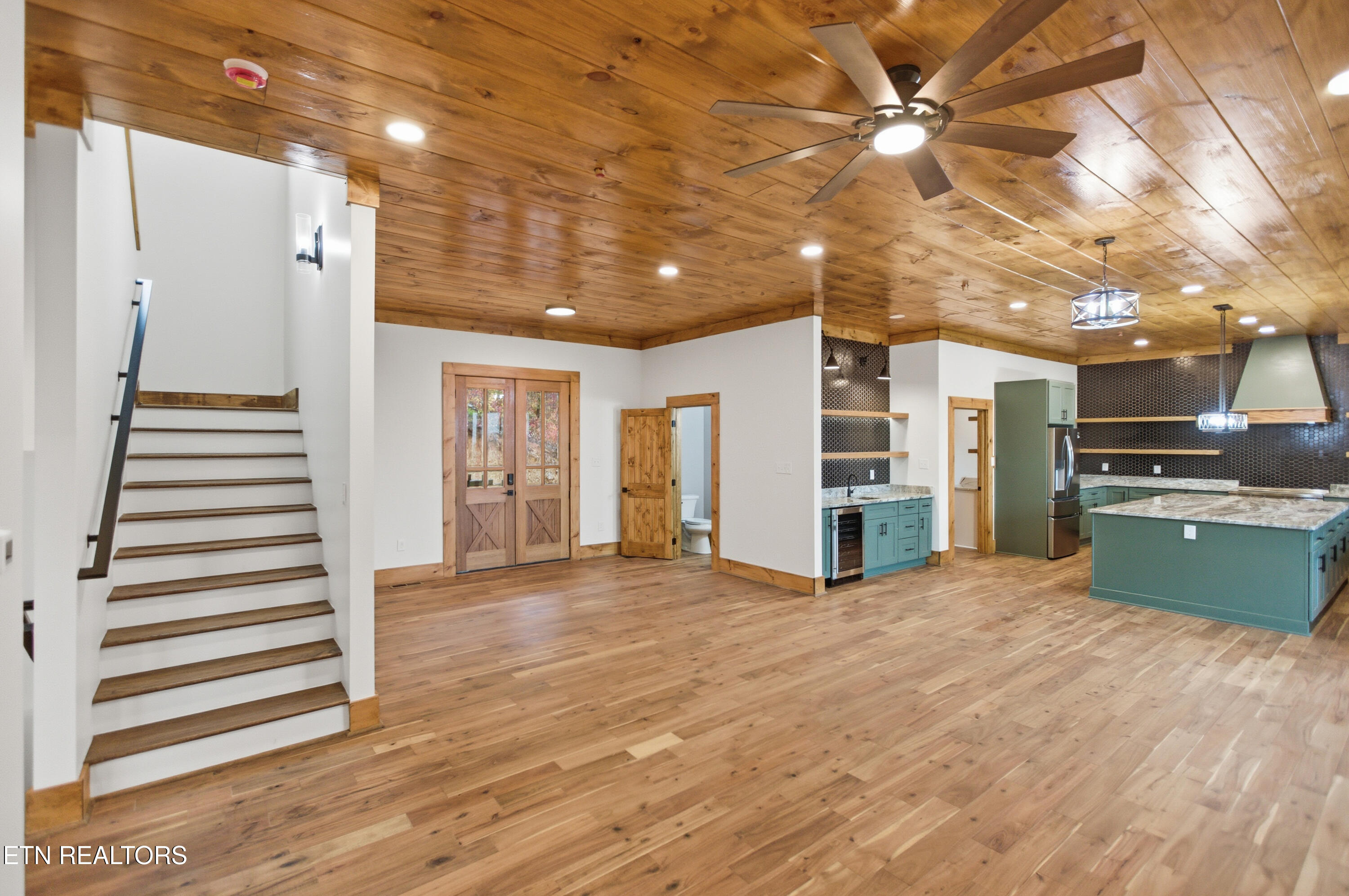 1950 Spurling Road Sevierville, TN 37862 - Photo 47 of 49 113_4M6A3945