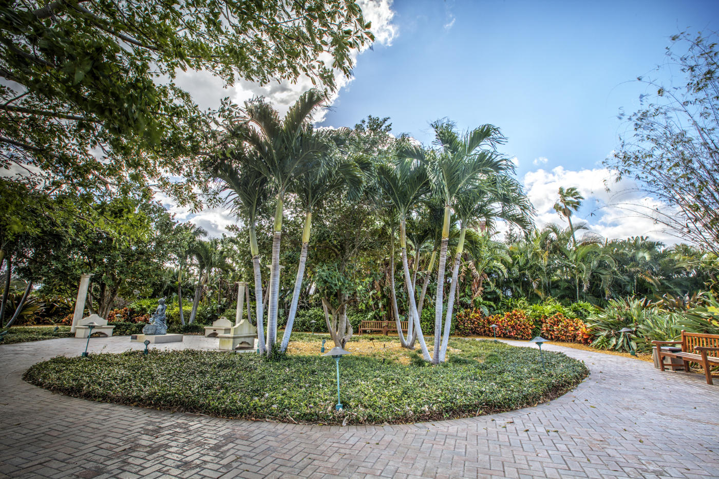 2190 Ibis Isle Road, Unit 4 Palm Beach, FL 33480 - Photo 28 of 29 Ibis Isle green space