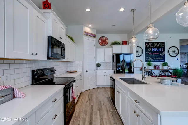 $675,000 | 6891 Claret Drive, Prescott, AZ 86305