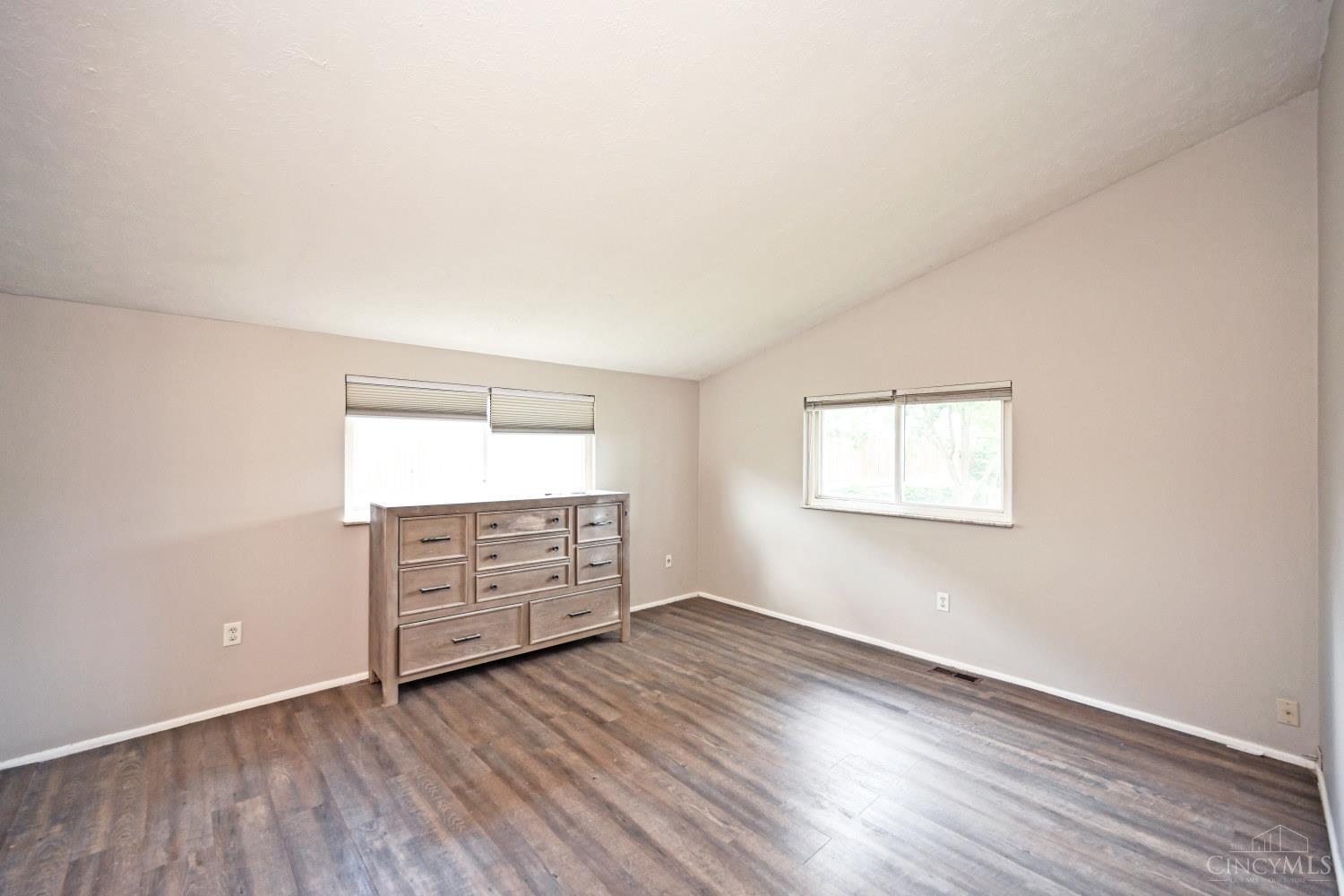 7752 Montgomery Road, Unit 29 Cincinnati, OH 45236 - Photo 17 of 31