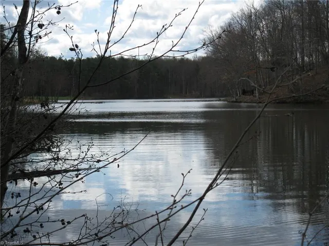 $240,000 | 3721 Brooks Crest Court, Browns Summit, NC 27214