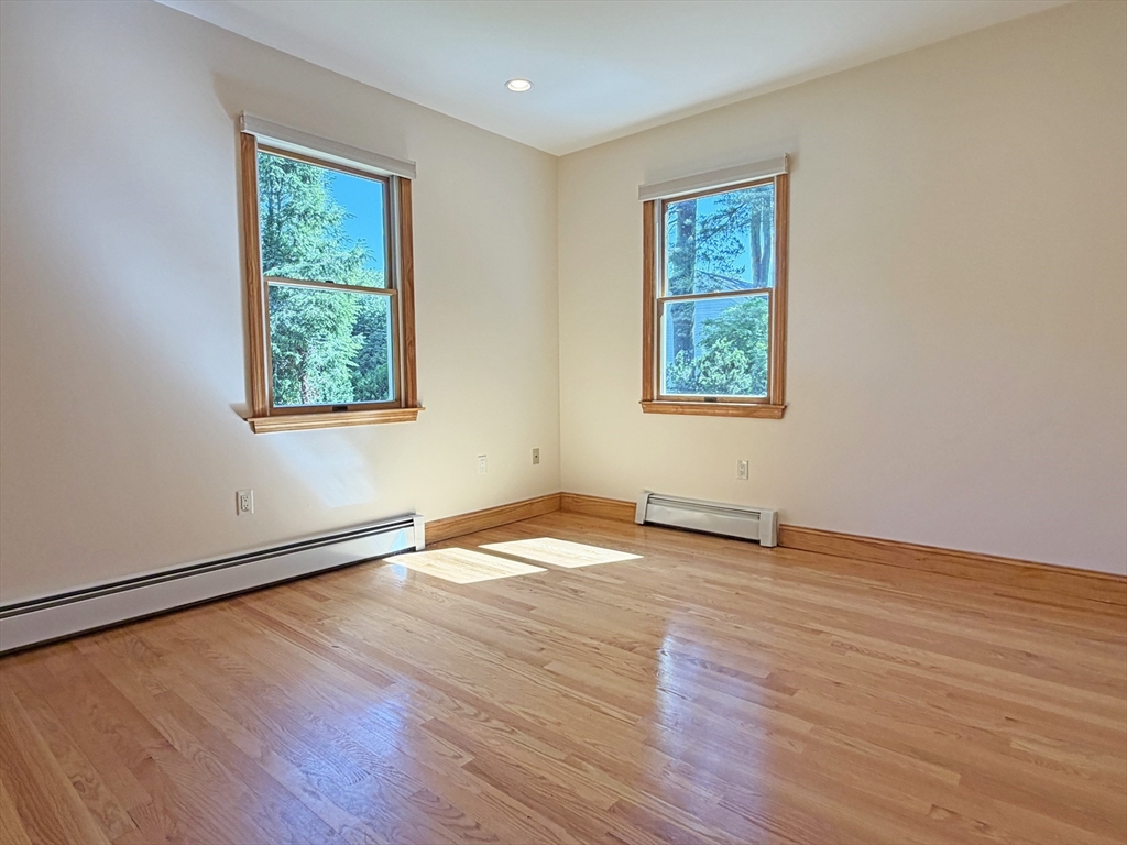 63 Pierrepont Road Newton, MA 02462 - Photo 11 of 17