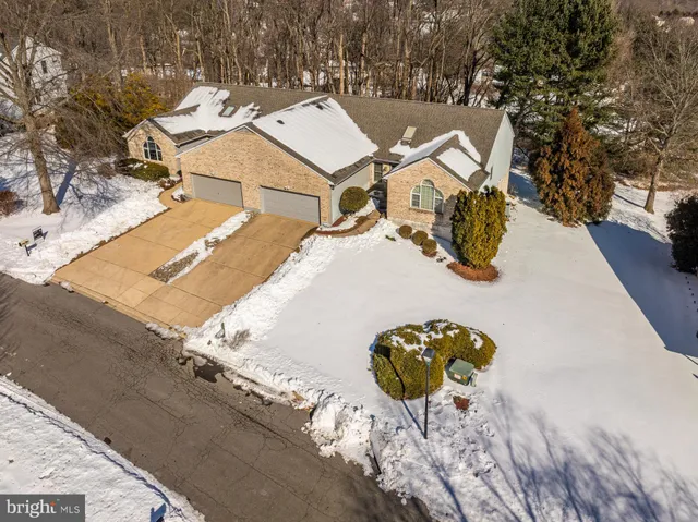 $499,000 | 24 Eynon Court, Hockessin, DE 19707