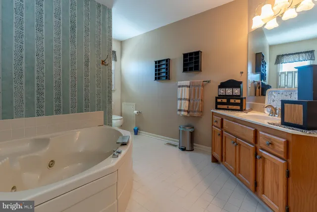 $499,000 | 24 Eynon Court, Hockessin, DE 19707