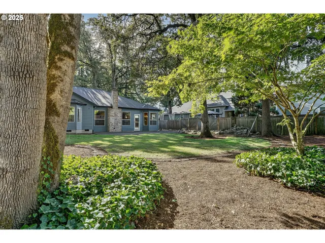 $749,900 | 5778 Southeast McNary Road, Milwaukie, OR 97267