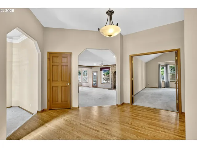 $749,900 | 5778 Southeast McNary Road, Milwaukie, OR 97267