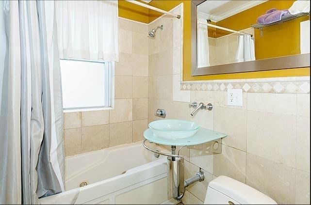 10 Jamaicaway, Unit 7 Boston, MA 02130 - Photo 7 of 9