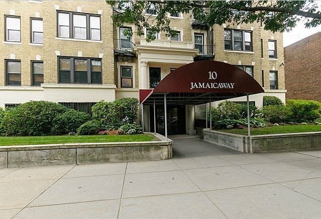 10 Jamaicaway, Unit 7 Boston, MA 02130 - Photo 8 of 9