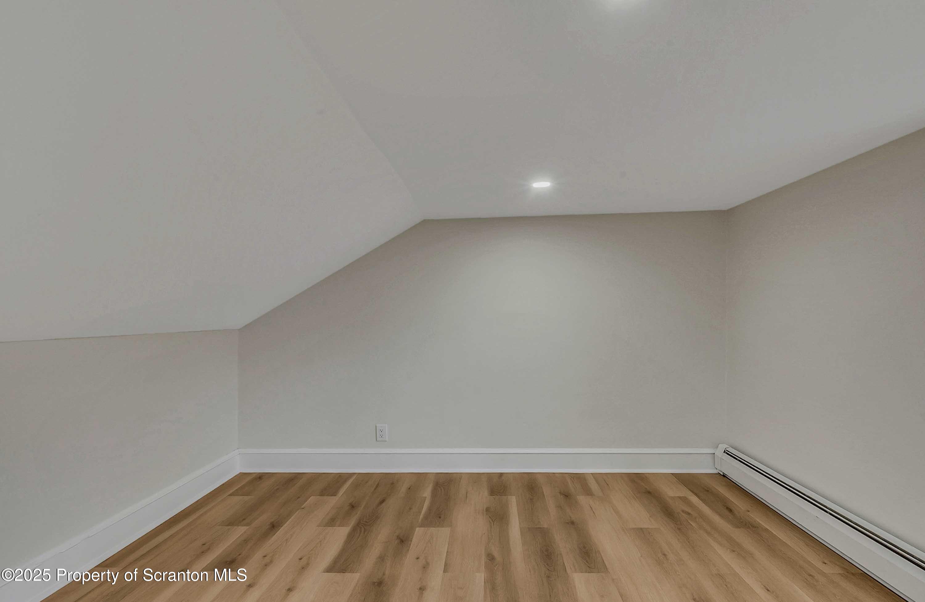918 Maple Street, Unit REAR Scranton, PA 18505 - Photo 6 of 9 Maple_-12