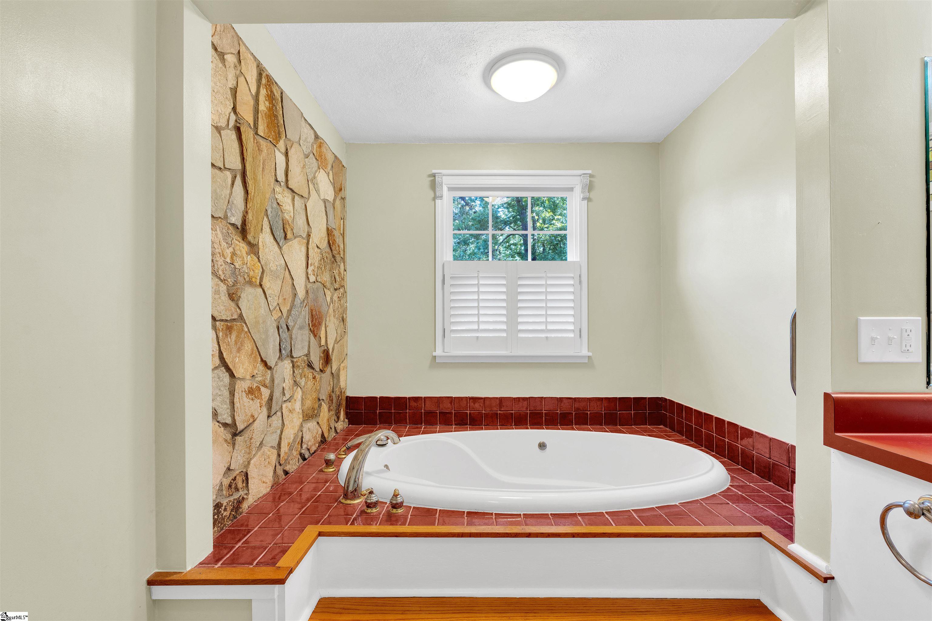 819-j C J C Cooper Road Fountain Inn, SC 29644 - Photo 3 of 50