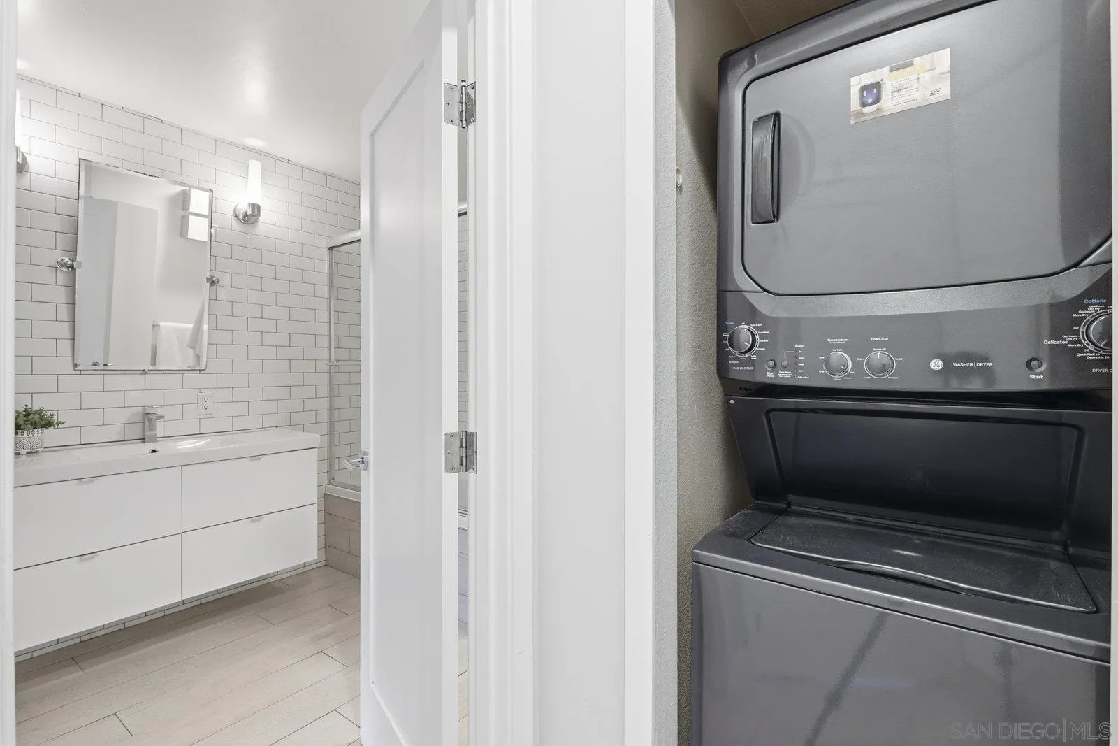 4029 Carmel View Road, Unit 137 San Diego, CA 92130 - Photo 16 of 34