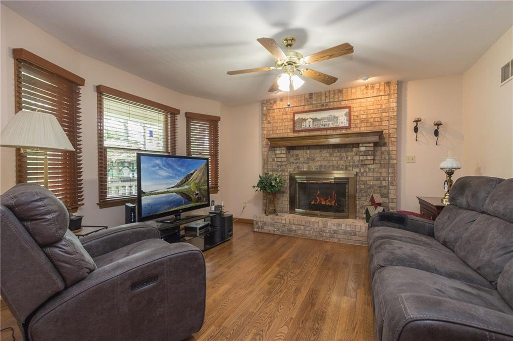 134 Georgetown Road Beaver Falls, PA 15010 - Photo 2 of 22 Gallery Image 2
