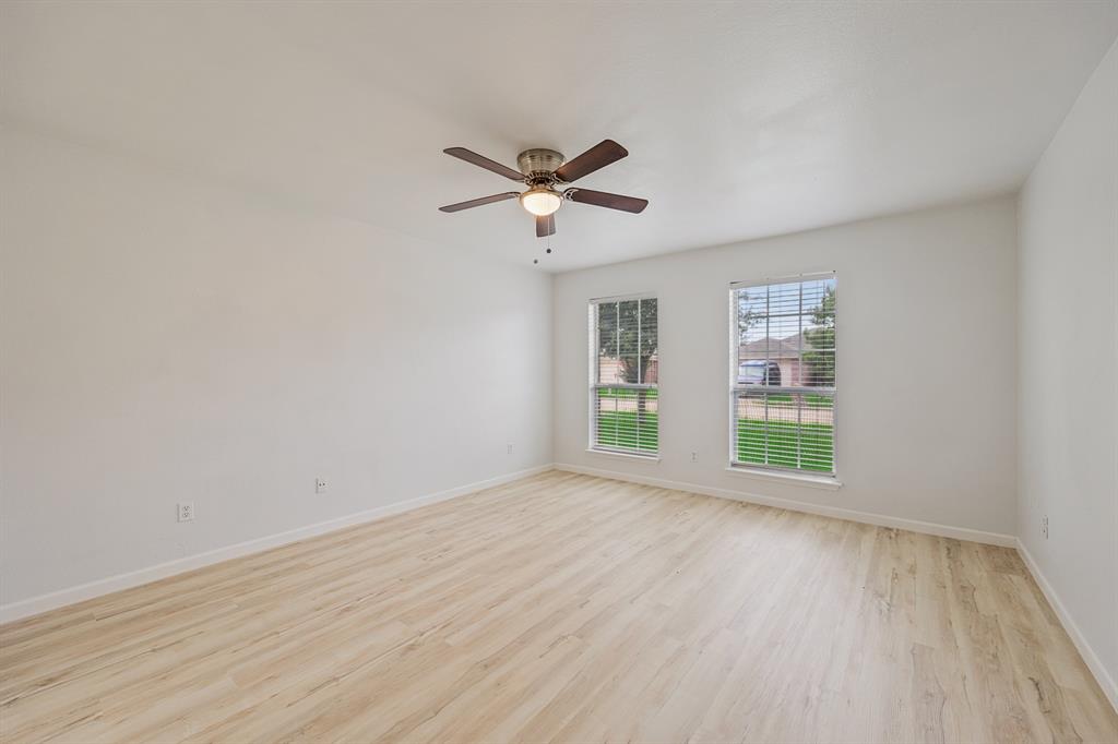 217 Windsor Forney, TX 75126 - Photo 9 of 17