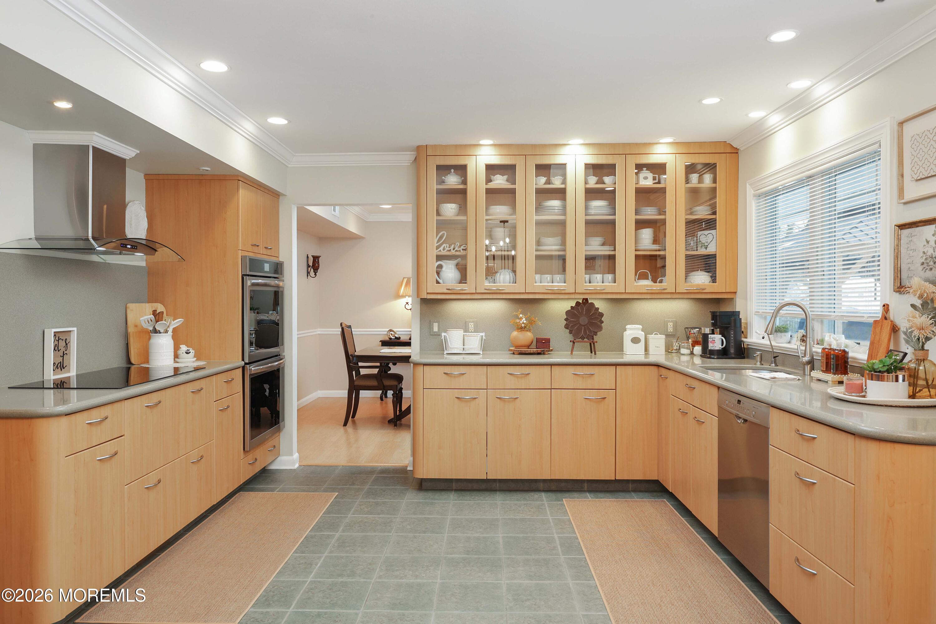 46 Winchester Drive Freehold, NJ 07728 - Photo 19 of 37 758A2274