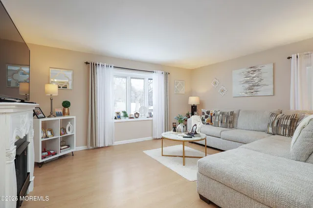 $829,000 | 46 Winchester Drive, Freehold, NJ 07728