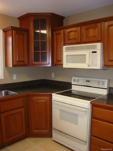 14495 Fulton Road Yale, MI 48097 - Photo 4 of 24 Kitchen