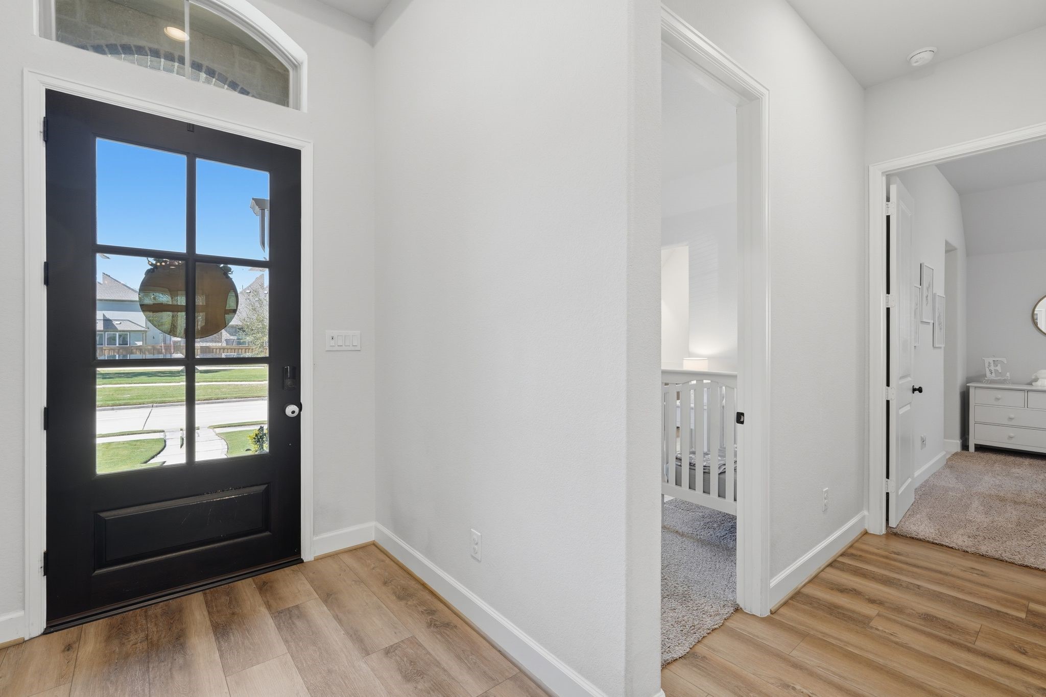 8602 Burdekin Road Magnolia, TX 77354 - Photo 7 of 50 Bright entryway.