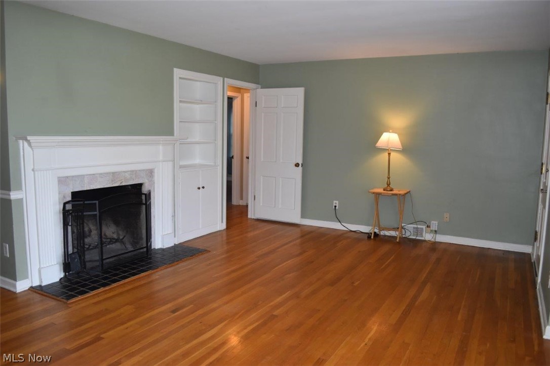 2566 Thurmont Road Akron, OH 44313 - Photo 4 of 29 Gallery Image 4