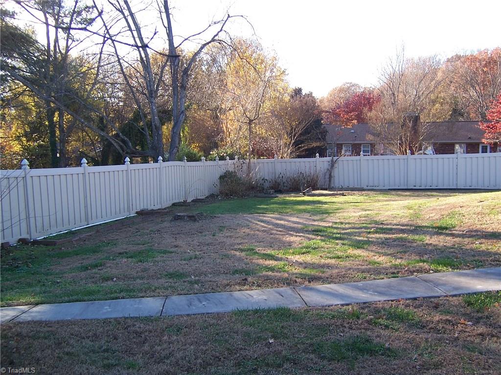 117 Sagewood Road Jamestown, NC 27282 - Photo 20 of 24 Gallery Image 20