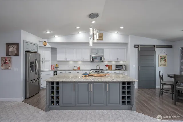 $500,000 | 216 East Tanglewood Drive, Moses Lake, WA 98837