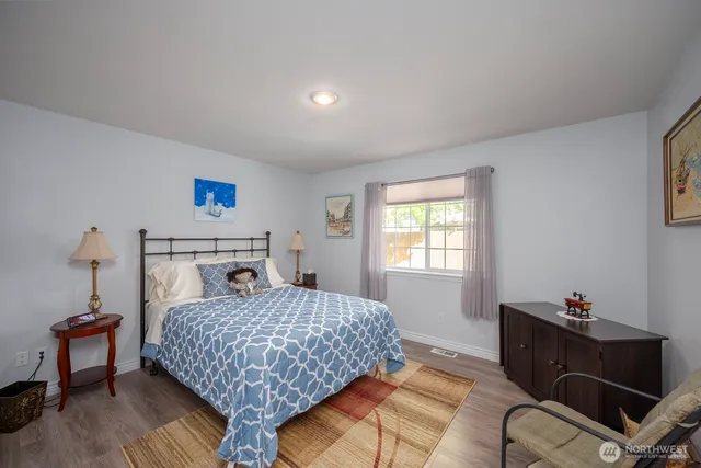 $500,000 | 216 East Tanglewood Drive, Moses Lake, WA 98837