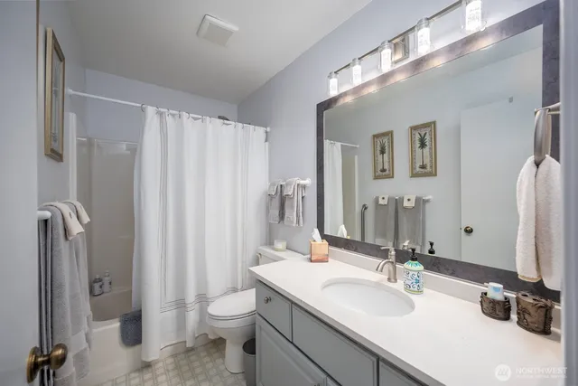 $500,000 | 216 East Tanglewood Drive, Moses Lake, WA 98837