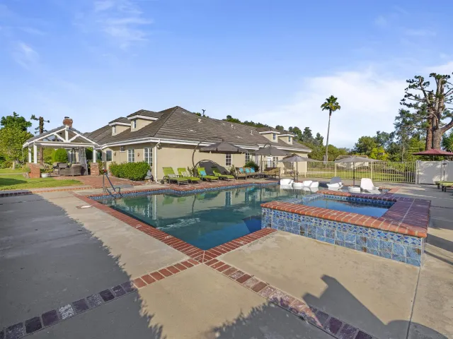 $2,800,000 | 17502 Corte Lomas Verdes, Poway, CA 92064