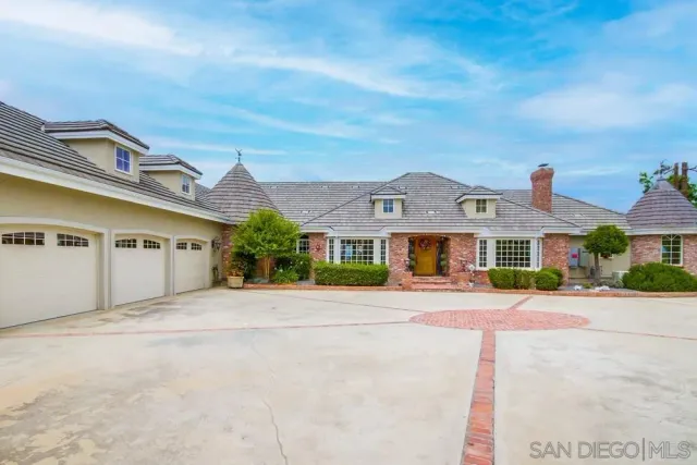 $2,800,000 | 17502 Corte Lomas Verdes, Poway, CA 92064