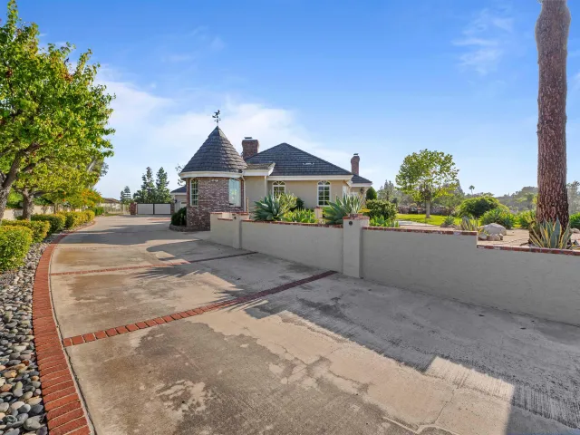 $2,800,000 | 17502 Corte Lomas Verdes, Poway, CA 92064