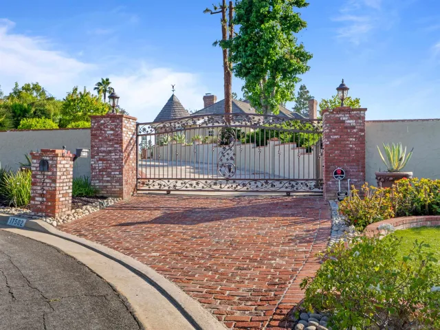$2,800,000 | 17502 Corte Lomas Verdes, Poway, CA 92064