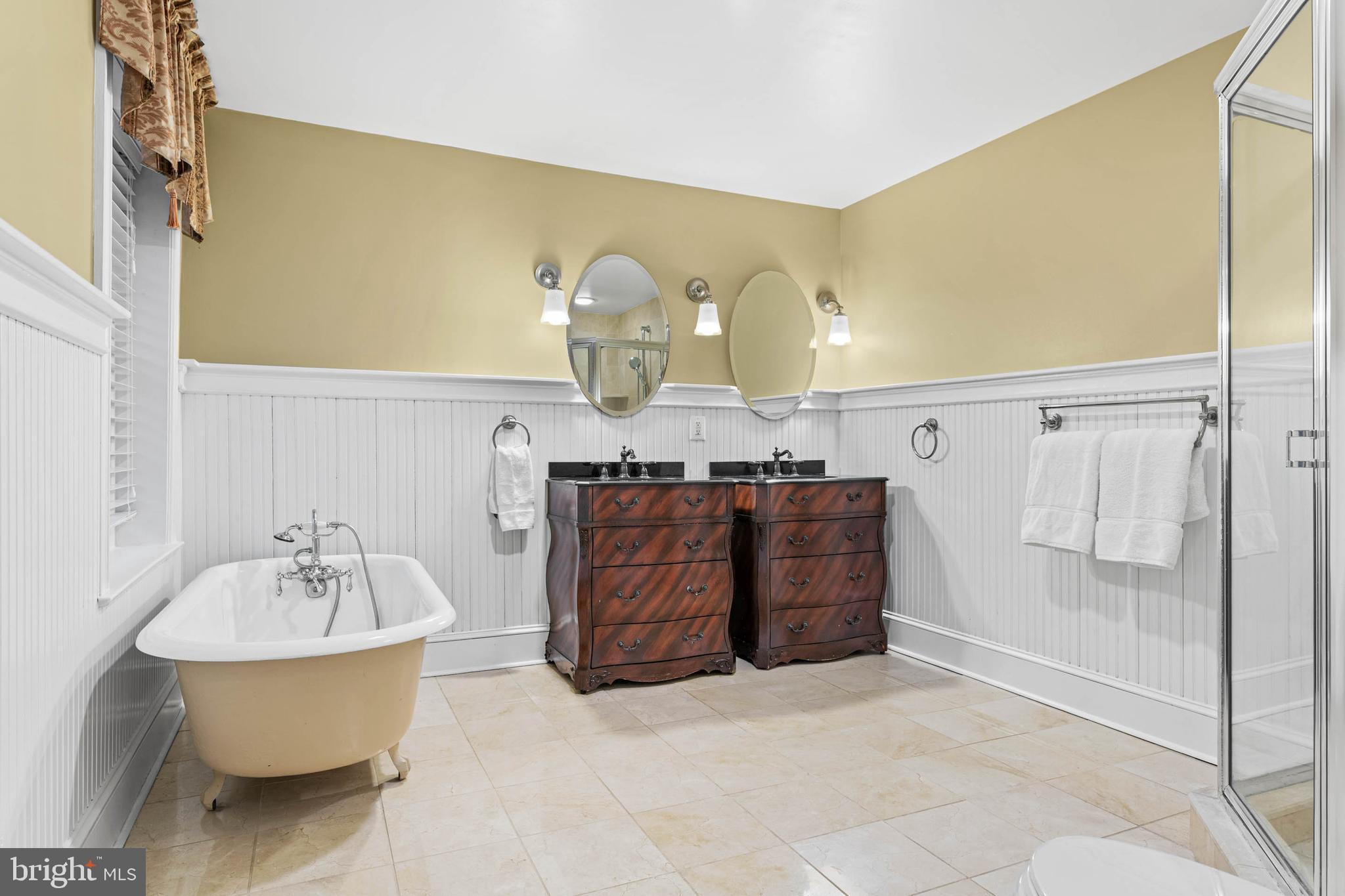 214 Roberts Road Ardmore, PA 19003 - Photo 30 of 53 Large Primary Bath