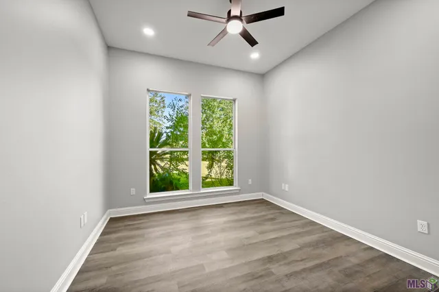 $489,900 | 6210 Royal Palms Drive, Gonzales, LA 70737