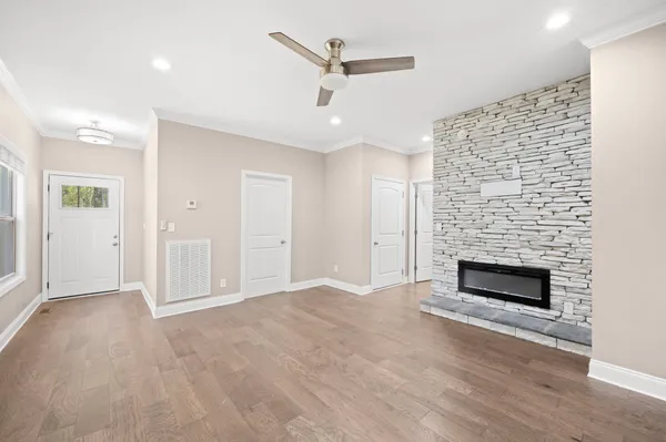 $2,395 | 1282 Jostin Drive, Clarksville, TN 37040
