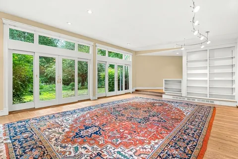 $1,595,000 | 1386 Canton Avenue, Milton, MA 02186