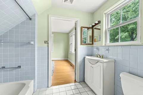 $1,595,000 | 1386 Canton Avenue, Milton, MA 02186