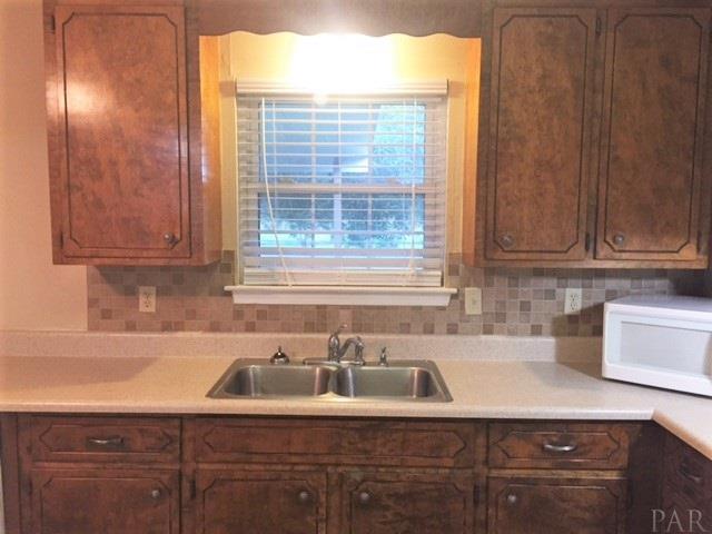 1754 Elna Road Cantonment, FL 32533 - Photo 12 of 40