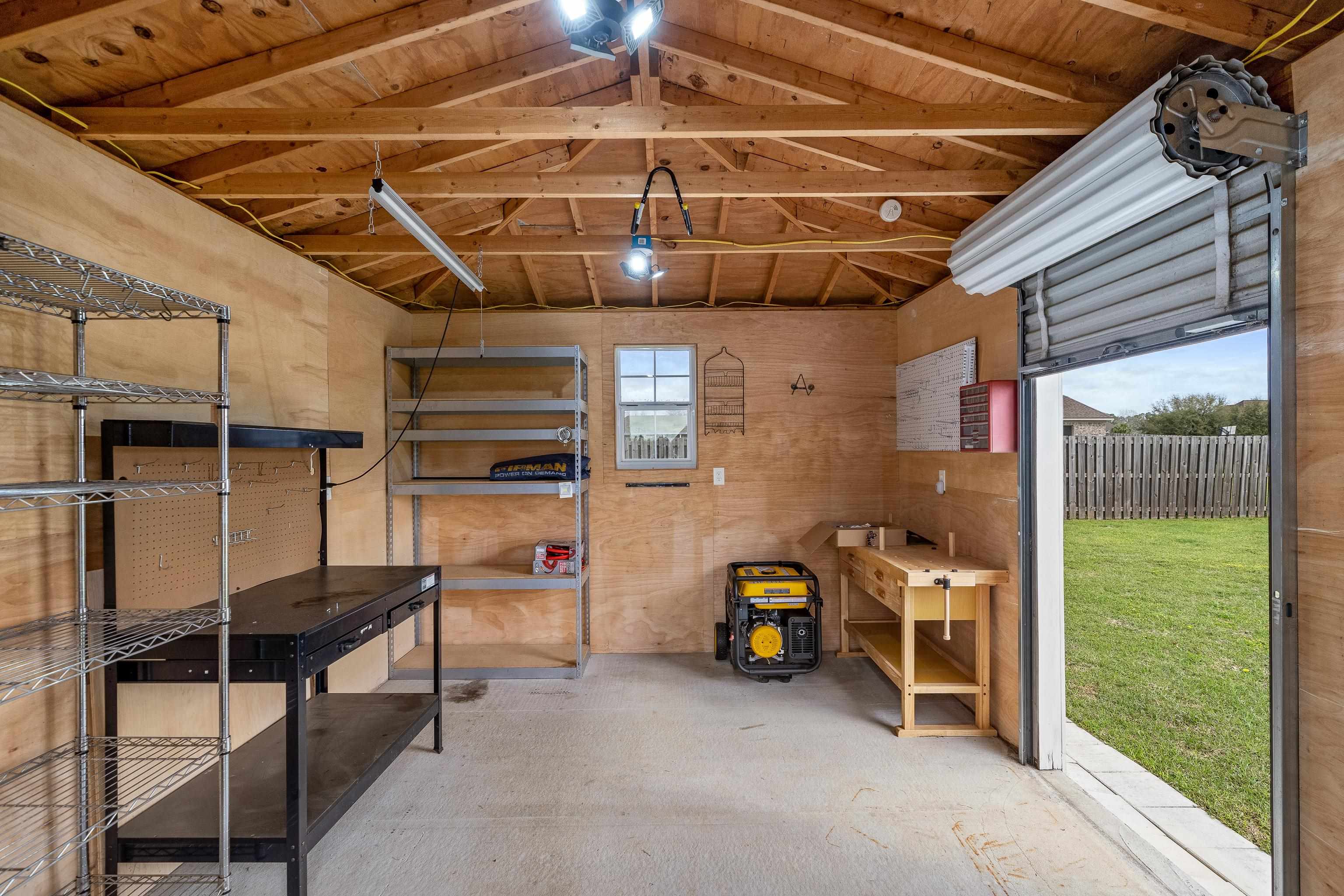 10795 Leesburg Pike Daphne, AL 36526 - Photo 50 of 53 Roll up door