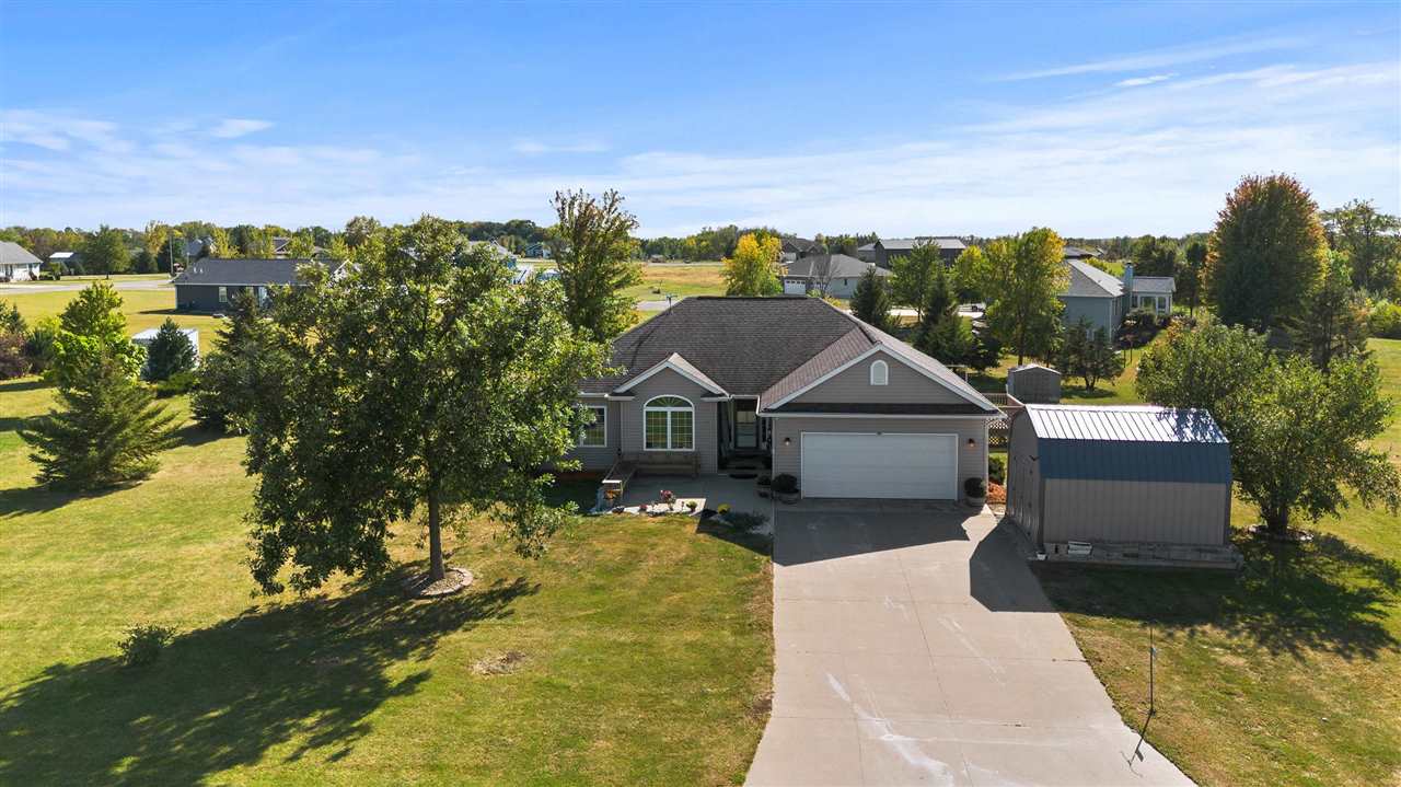 3129 Whispering Ridge Lane Riverside, IA 52327 - Photo 6 of 53 Gallery Image 6