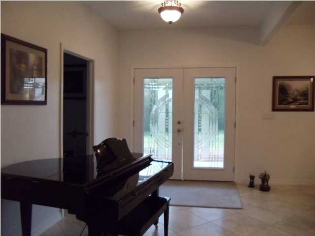 3059 King Lake Road DeFuniak Springs, FL 32433 - Photo 9 of 32 Gallery Image 9