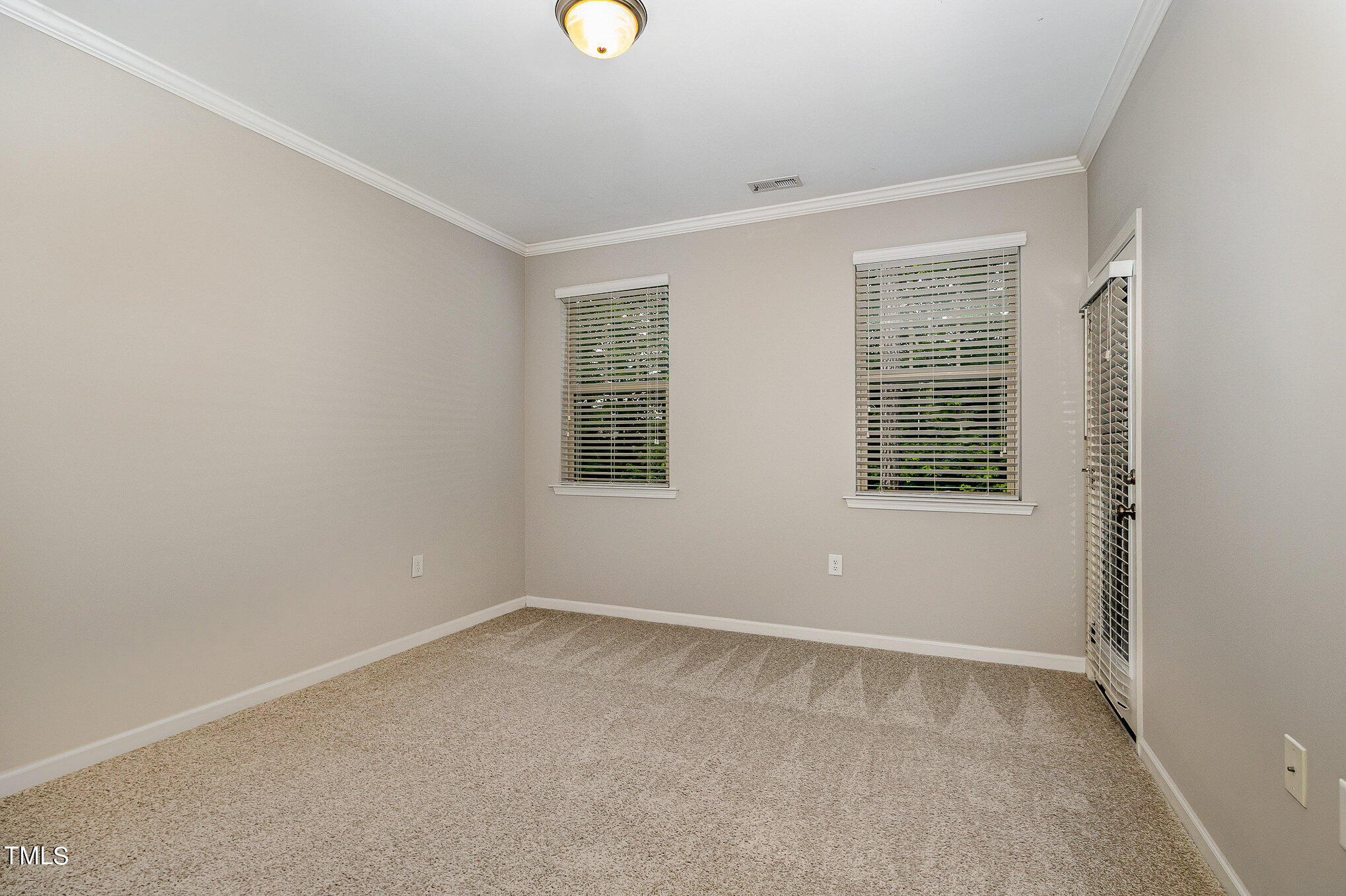 8113 Wheeler Wds Apex, NC 27539 - Photo 11 of 27 012_img_2771-edit