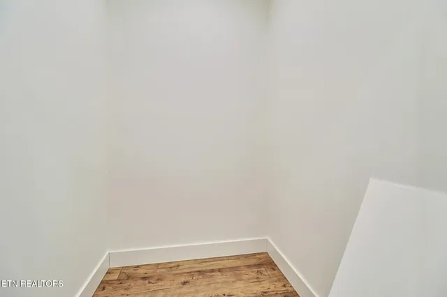 $369,900 | 5317 Wilder Road, Grimsley, TN 38565