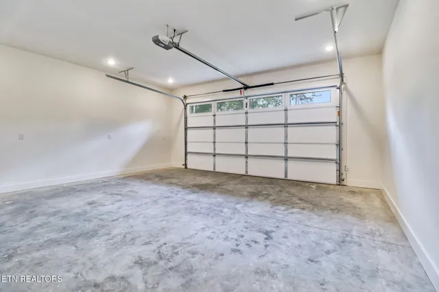 $369,900 | 5317 Wilder Road, Grimsley, TN 38565