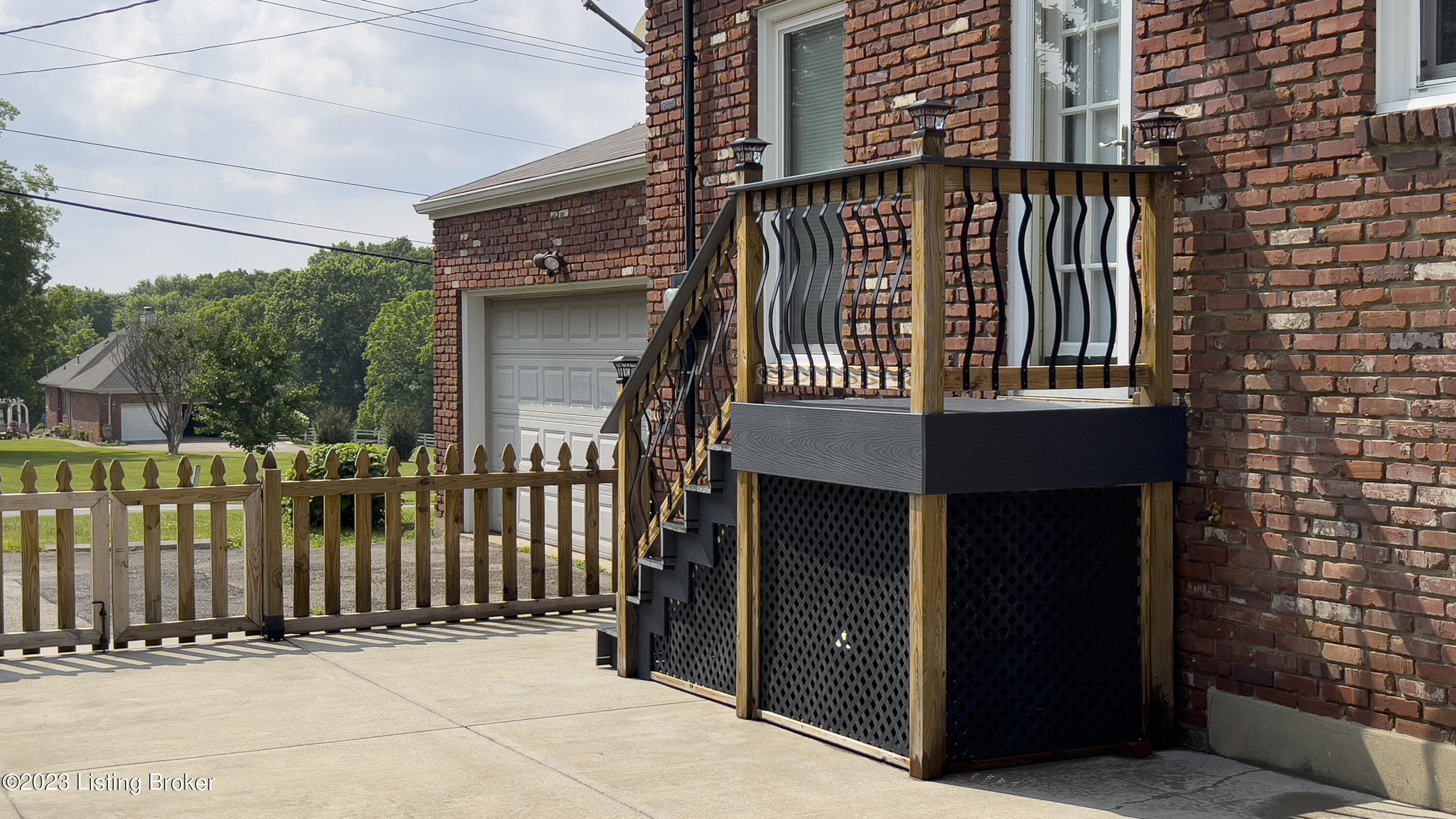 8900 La Costa Road Louisville, KY 40299 - Photo 39 of 47 8900 LaCosta Rd-1039