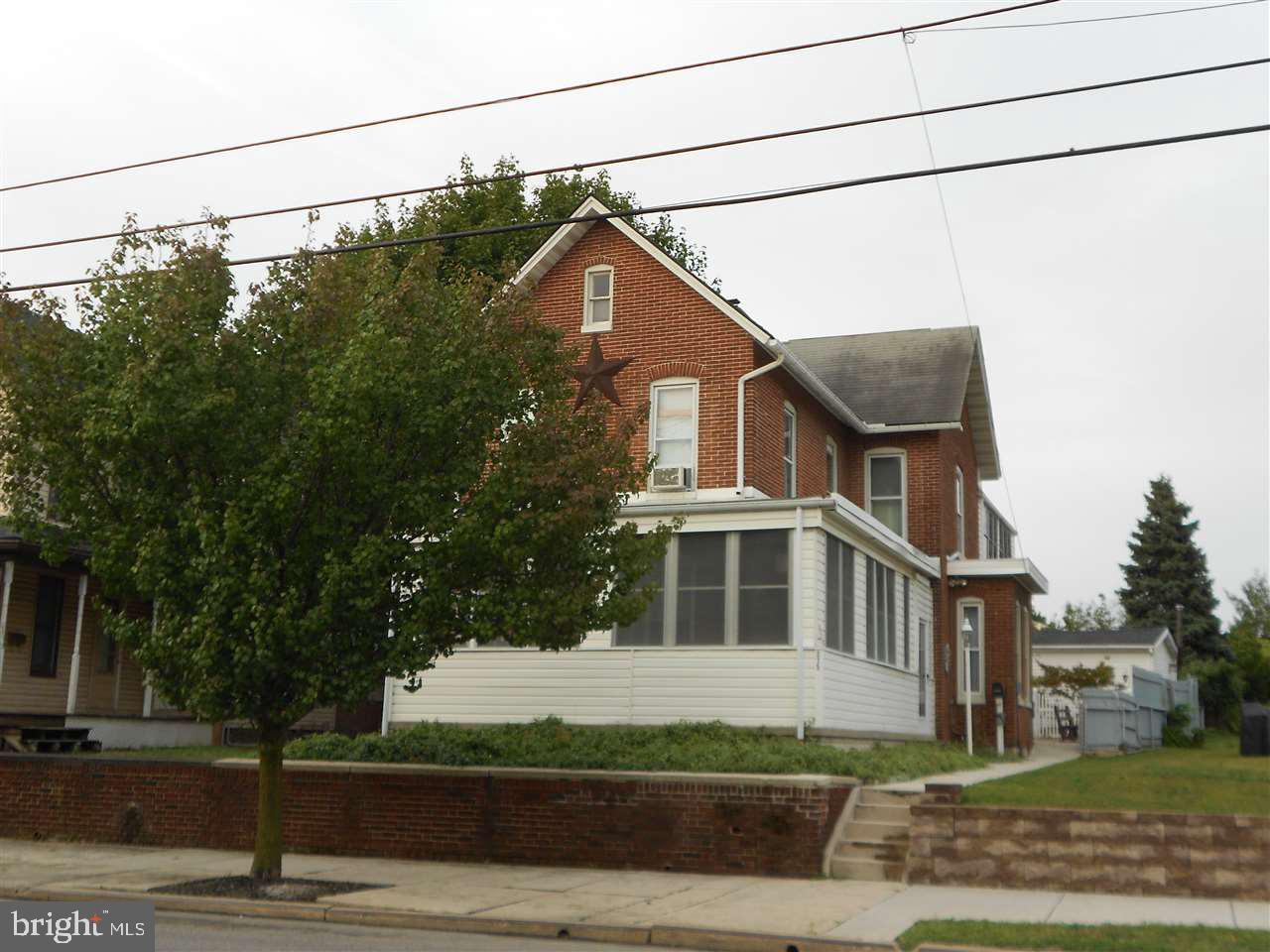 315 High Street Hanover, PA 17331 - Photo 4 of 36 Gallery Image 4