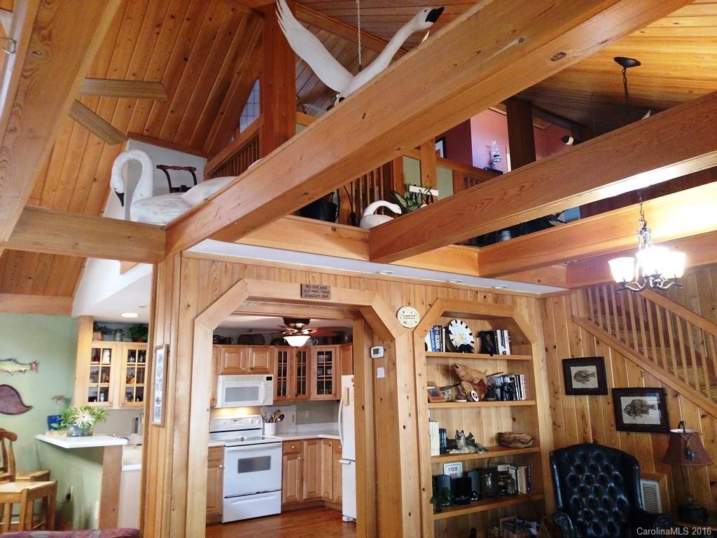 752 Dillard Road Sylva, NC 28779 - Photo 6 of 16 Gallery Image 6