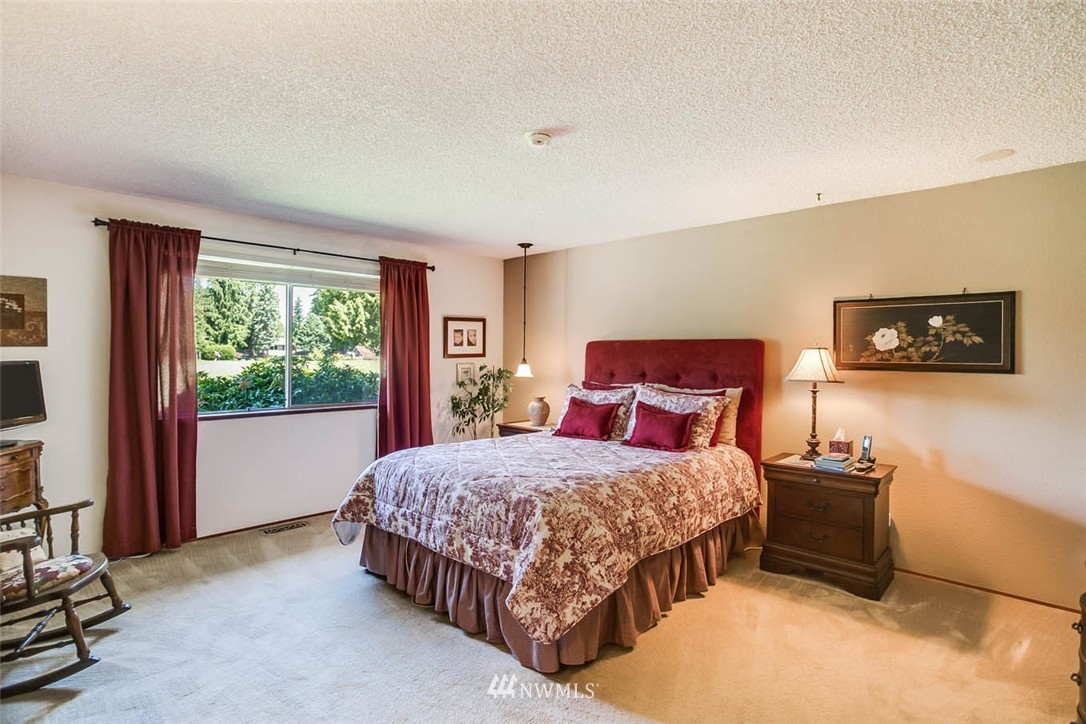 14822 Southeast 170th Street Renton, WA 98058 - Photo 14 of 24 Gallery Image 14