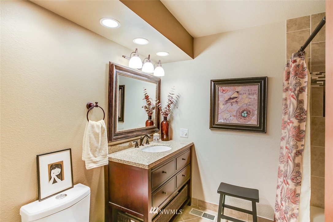 14822 Southeast 170th Street Renton, WA 98058 - Photo 17 of 24 Gallery Image 17