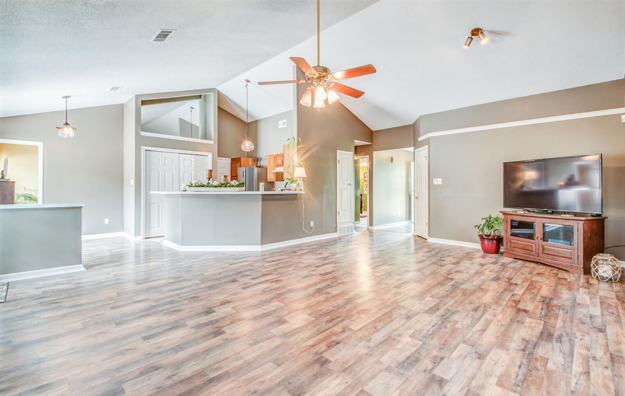 717 Tracy Road Millington, TN 38053 - Photo 5 of 25 Gallery Image 5